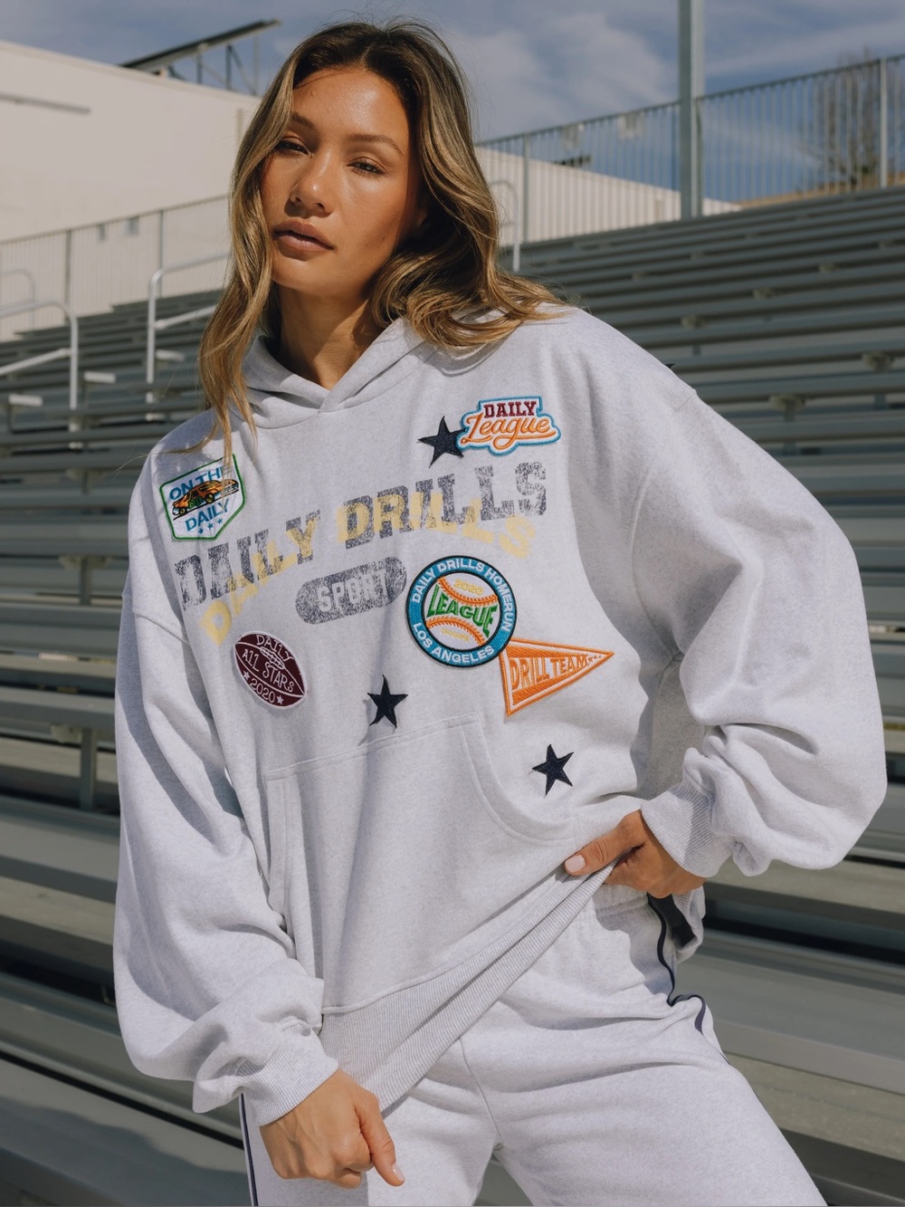 DAILY DRILLS OVERSIZED FLEECE ALL STARS HOODIE SZ: XS/S NWT